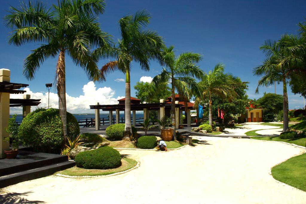 La Mirada Residence , Large 1 Bedroom Condo, Beaches , 3 Pools, Ocean Views, Fast Wifi, Netflix, Breakfast Included Lapu-Lapu City Zimmer foto