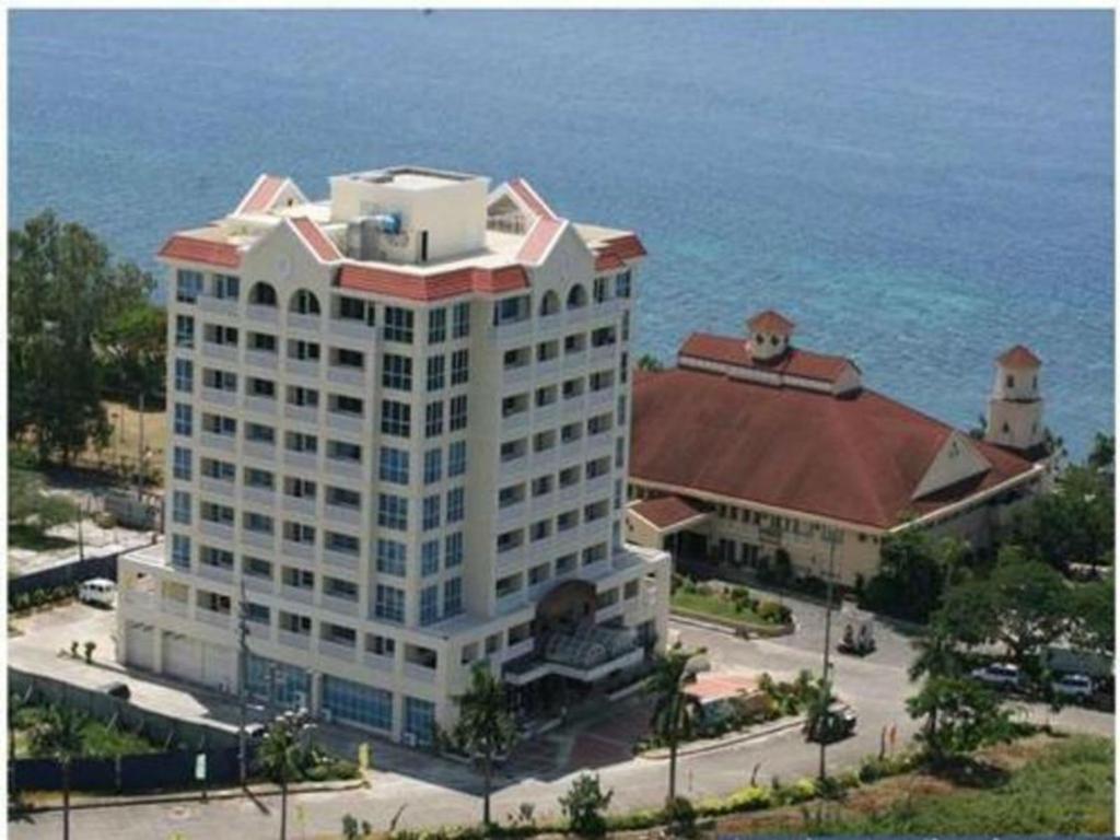 La Mirada Residence , Large 1 Bedroom Condo, Beaches , 3 Pools, Ocean Views, Fast Wifi, Netflix, Breakfast Included Lapu-Lapu City Zimmer foto